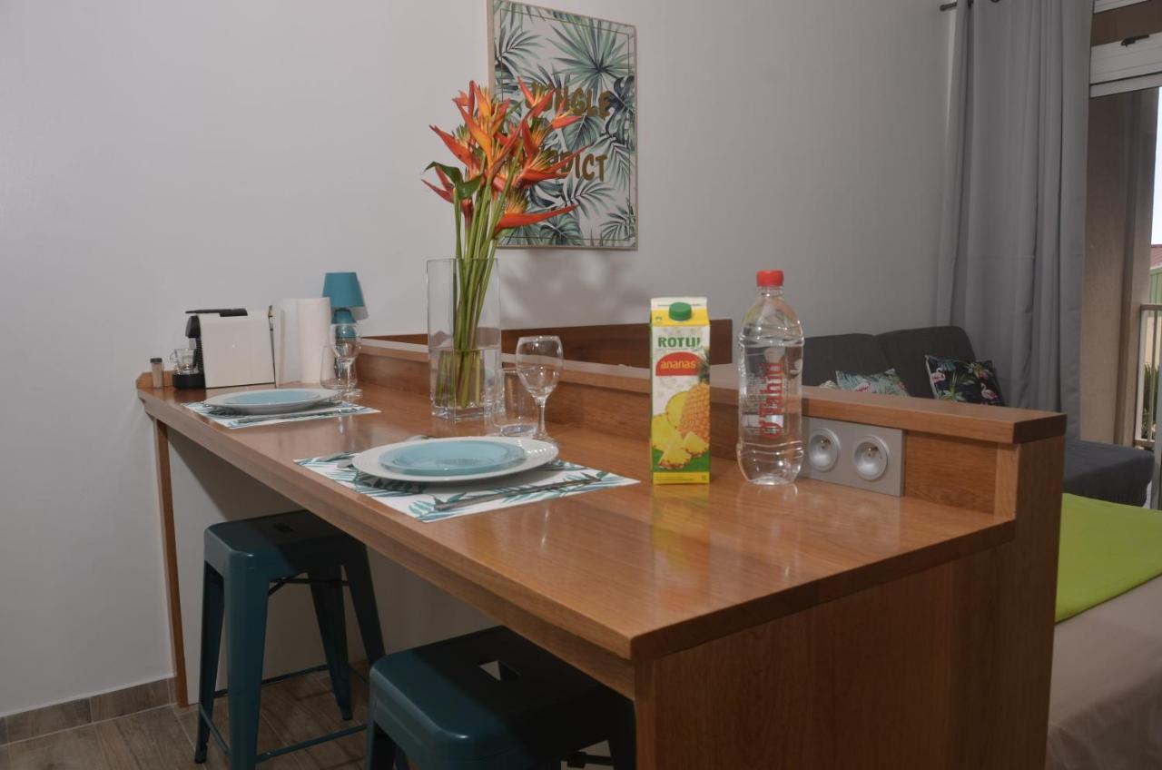 Tahiti Tropical Studio Apartment ปาเปเอเต ภายนอก รูปภาพ